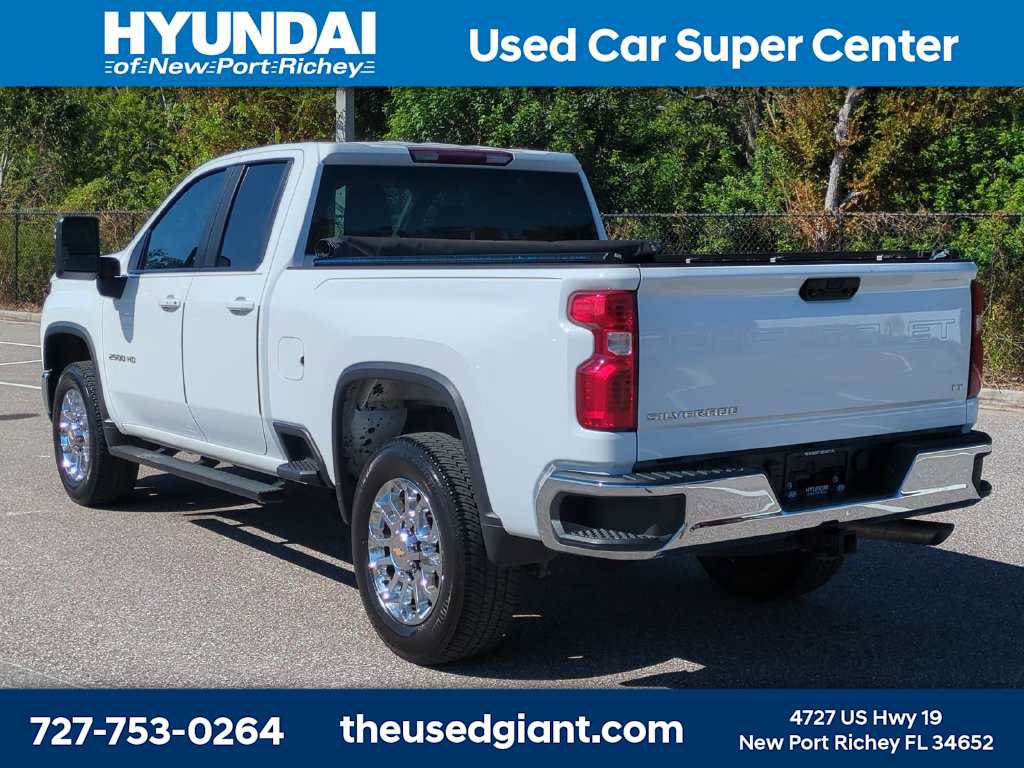 Used 2024 Chevrolet Silverado 2500 LT RWD image 3