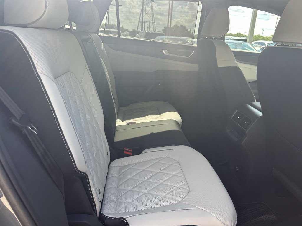 New 2026 Volkswagen Atlas Cross Sport SEL Premium R-Line AWD/4WD image 42