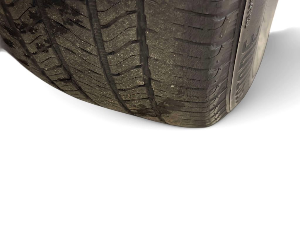 Used 2020 Chevrolet Traverse LT FWD image 14