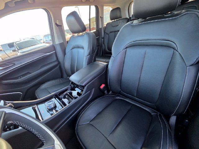 Used 2022 Jeep Grand Cherokee Limited 4xe AWD/4WD image 25