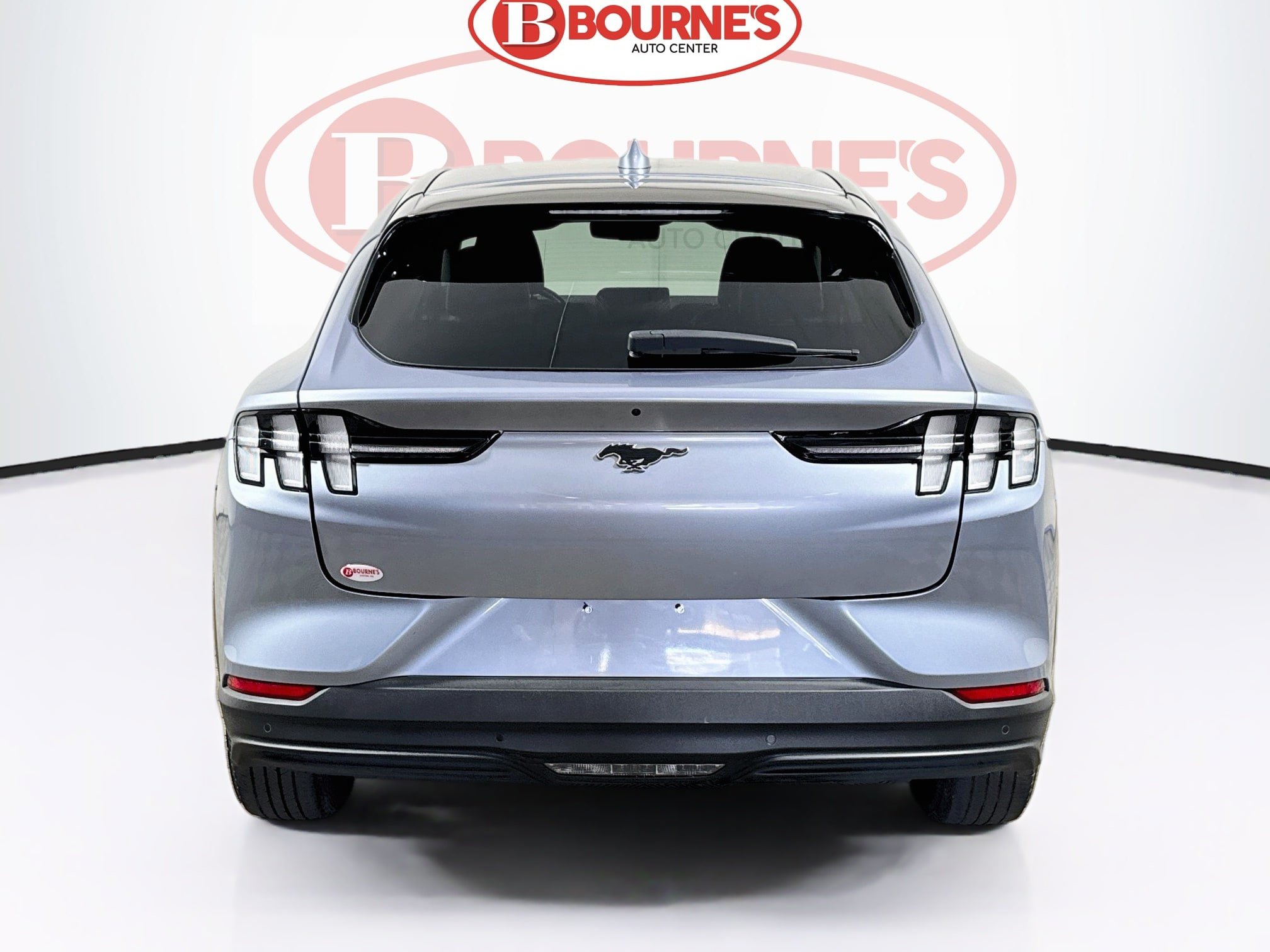 Used 2022 Ford Mustang Mach-E Select AWD/4WD image 9