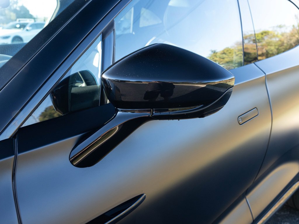 Used 2021 Aston Martin DBX AWD/4WD image 17