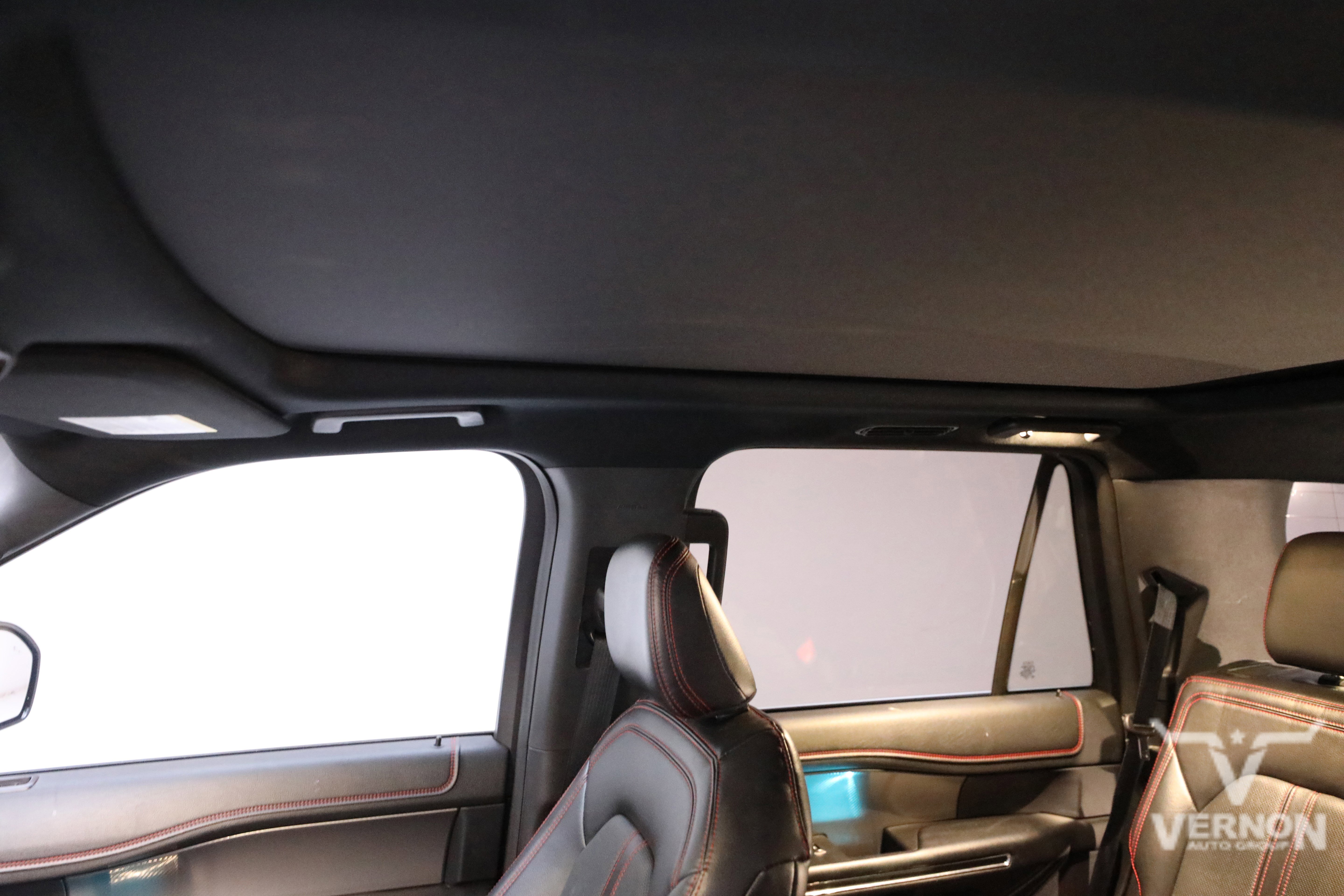 Used 2021 Ford Expedition Limited image 14