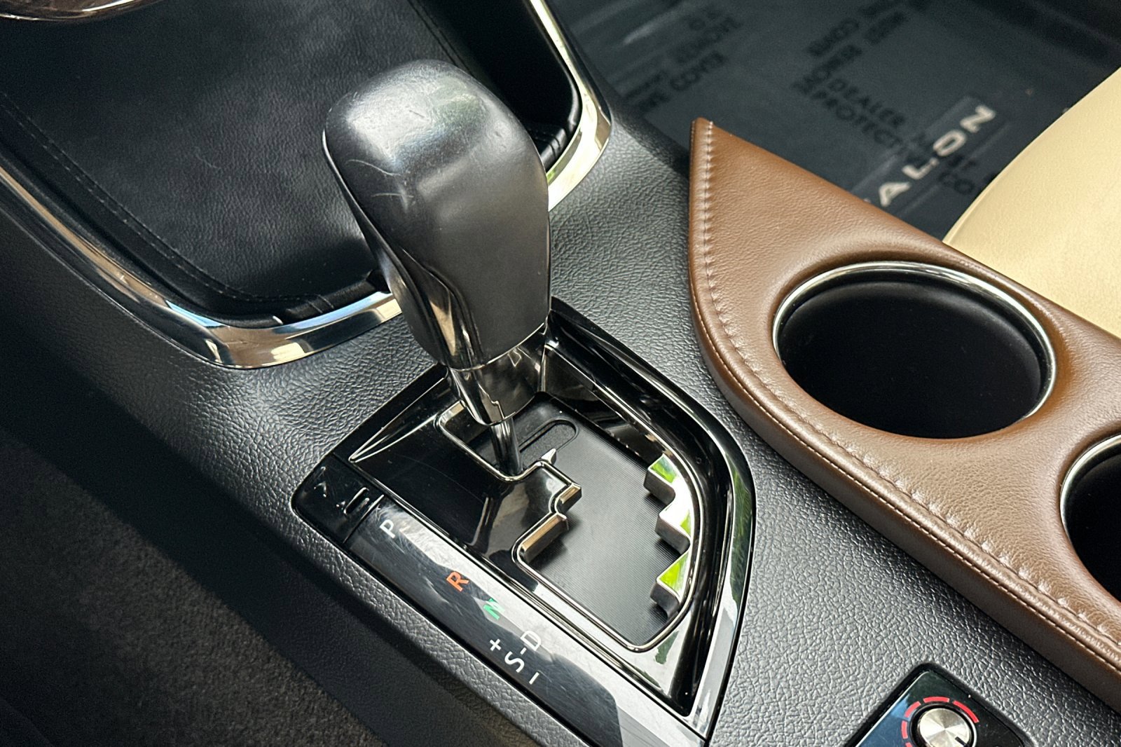 Used 2014 Toyota Avalon XLE Touring image 20