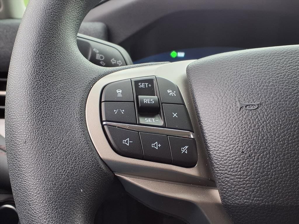 New 2026 Ford Explorer Active RWD image 14