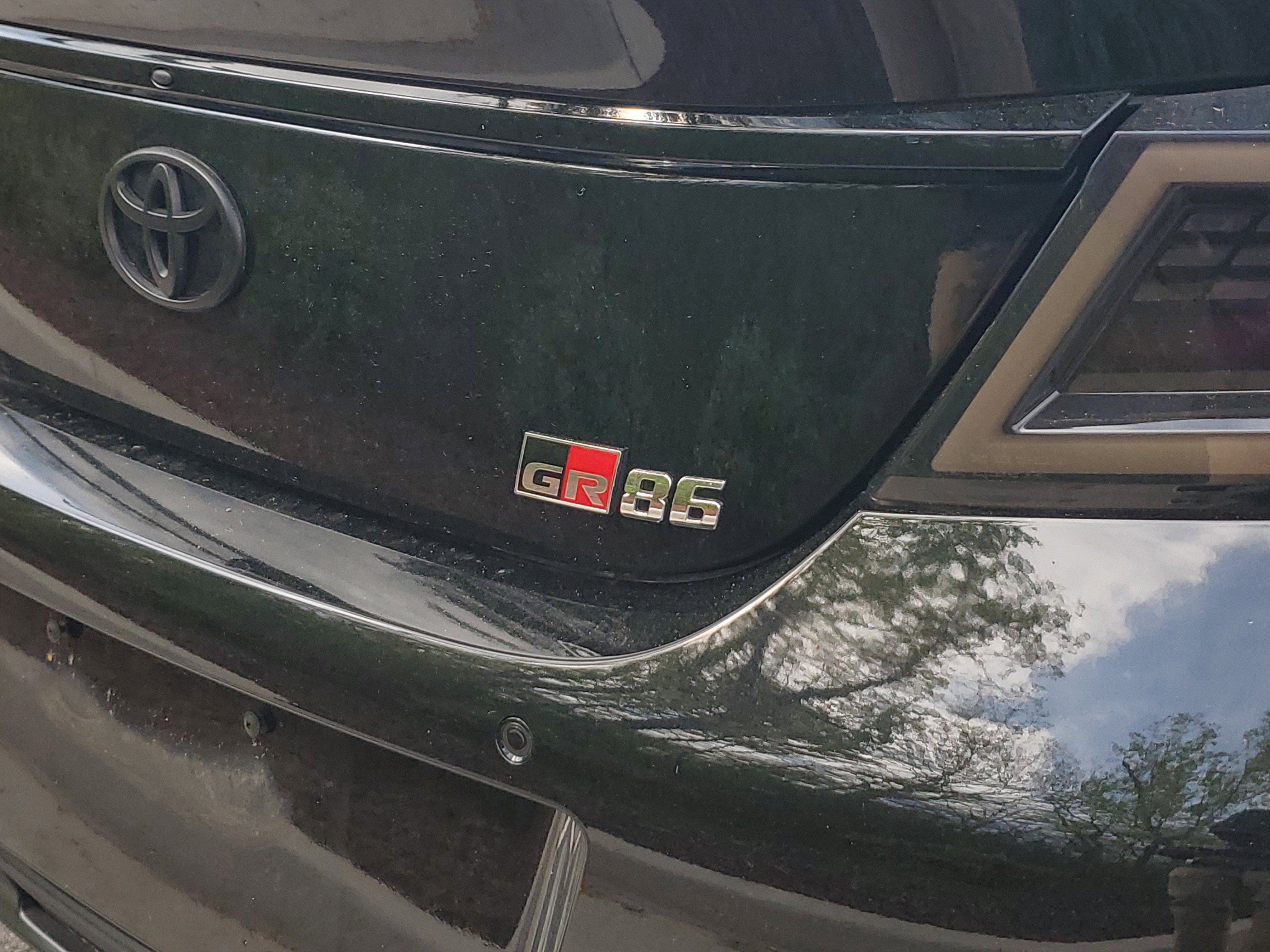 Used 2023 Toyota GR86 Premium image 10