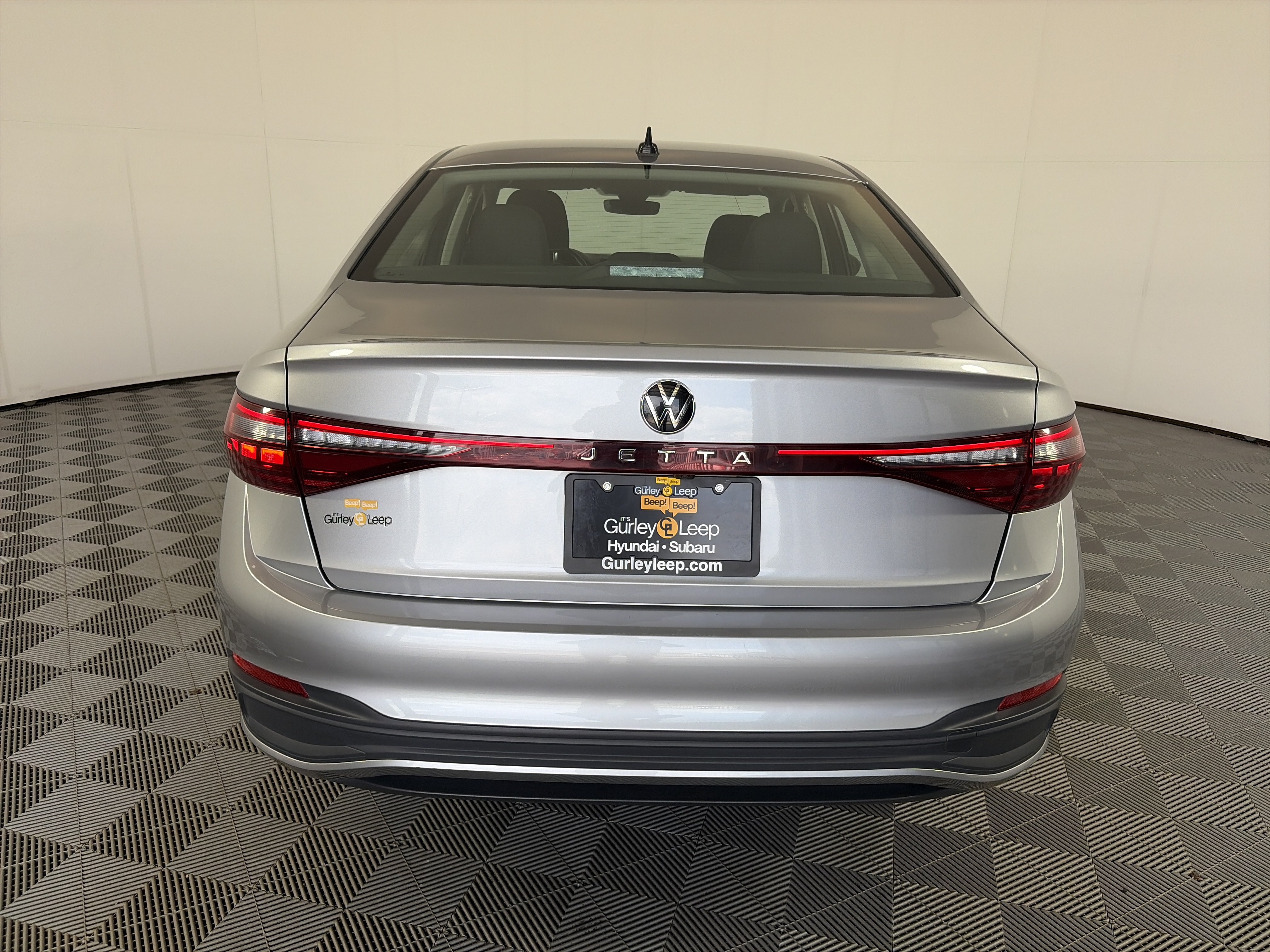 Used 2025 Volkswagen Jetta S FWD image 9
