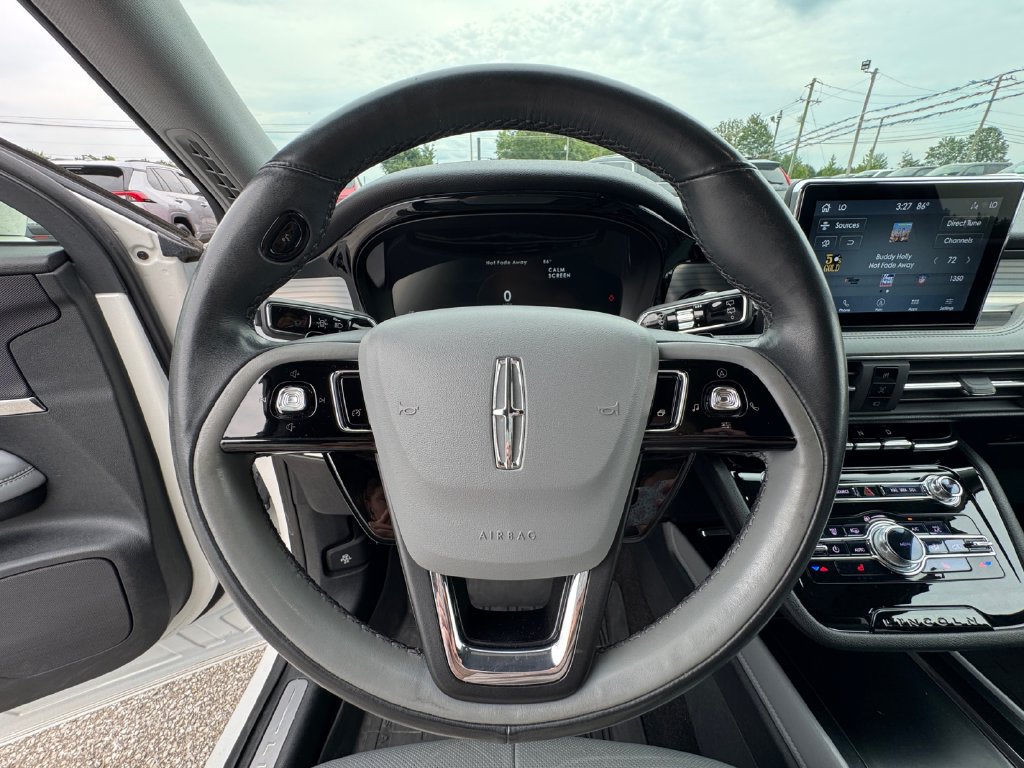 Used 2021 Lincoln Corsair Reserve FWD image 21