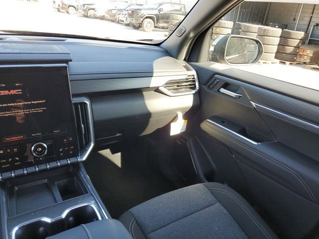 New 2026 GMC Acadia Elevation w/ Black Edition FWD image 15