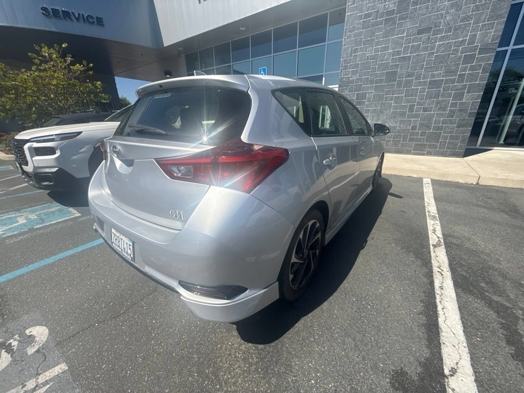 Used 2016 Scion iM FWD image 5