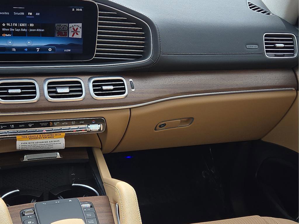 New 2026 Mercedes-Benz GLS 450 4MATIC image 15
