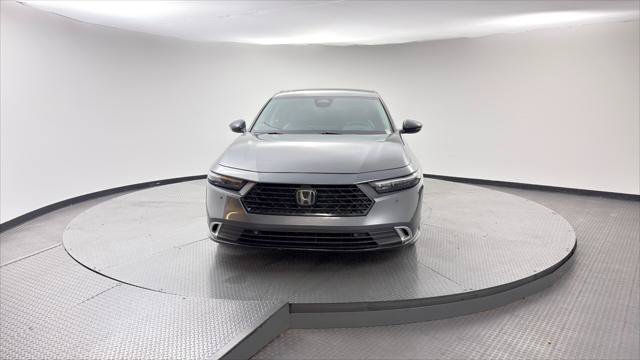 Used 2023 Honda Accord Touring image 12