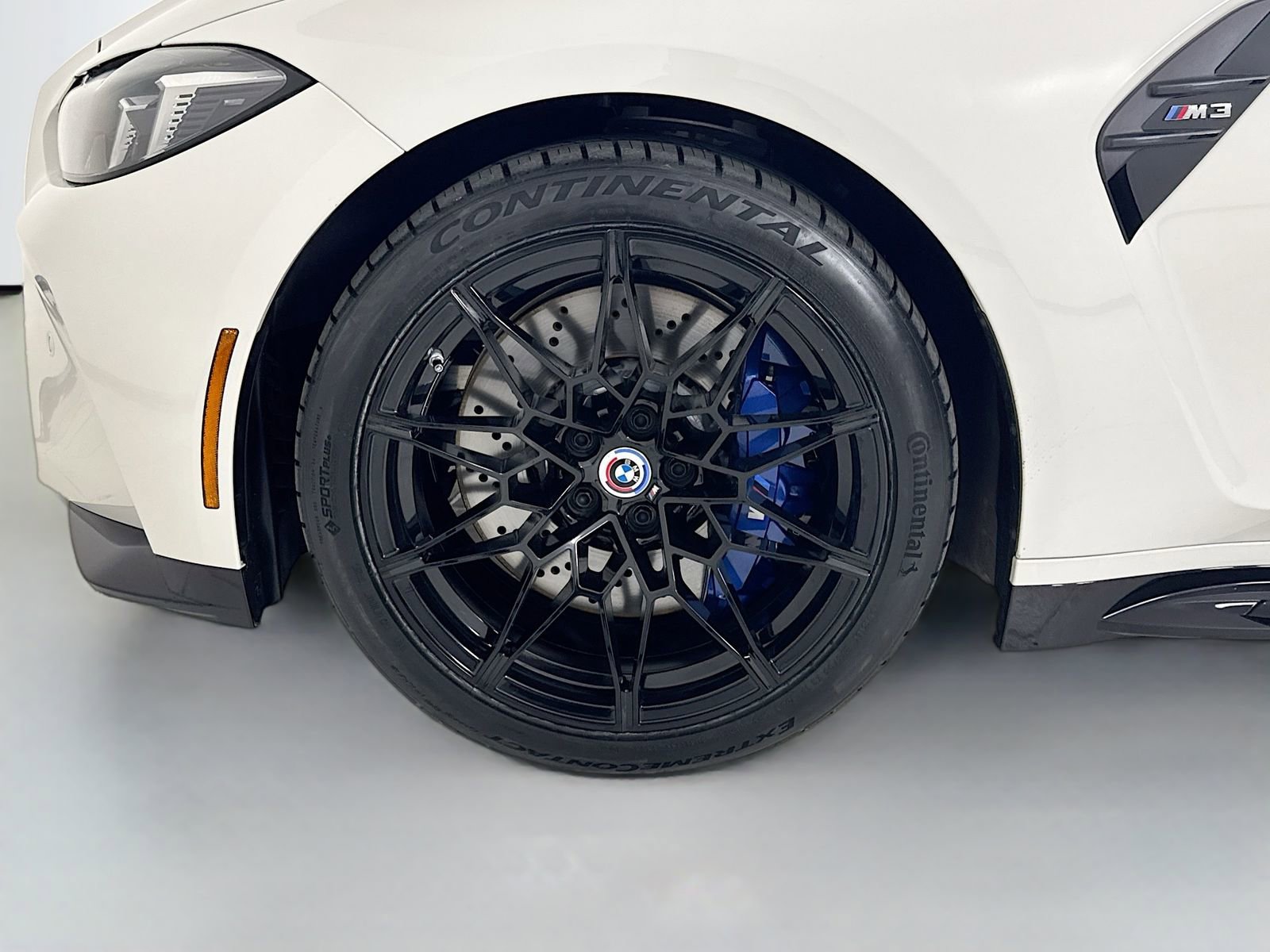 Used 2026 BMW M3 RWD image 9