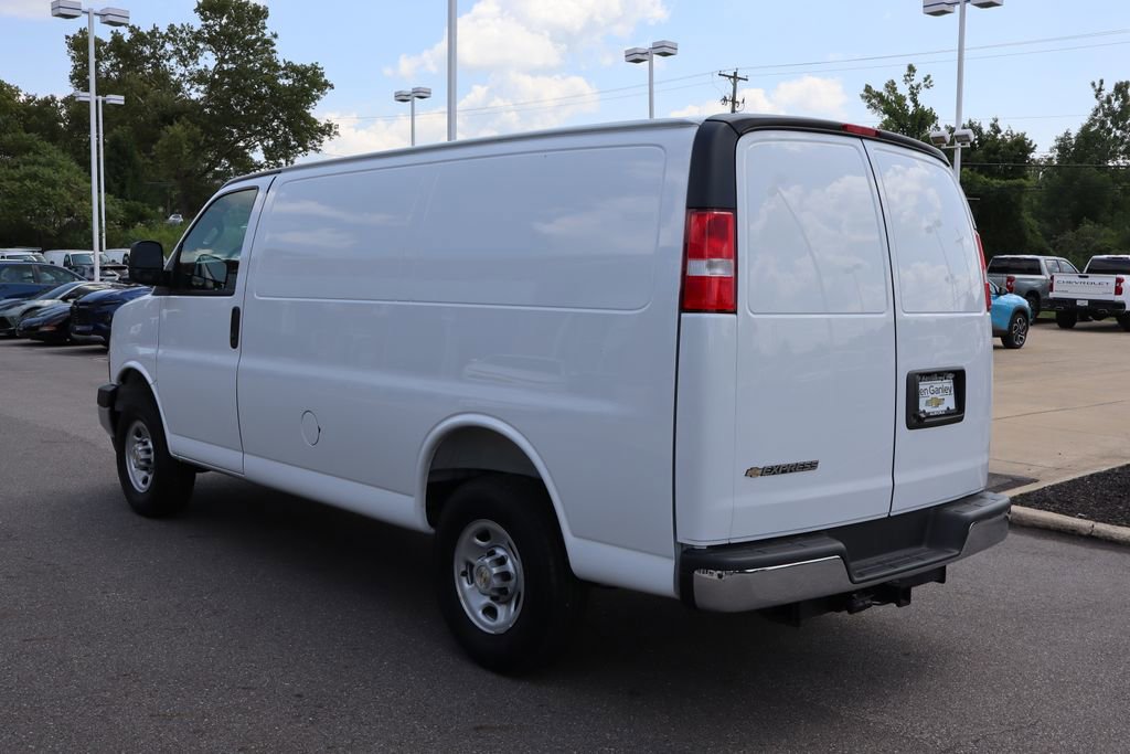 New 2025 Chevrolet Express 2500 w/ Driver Convenience Package image 23