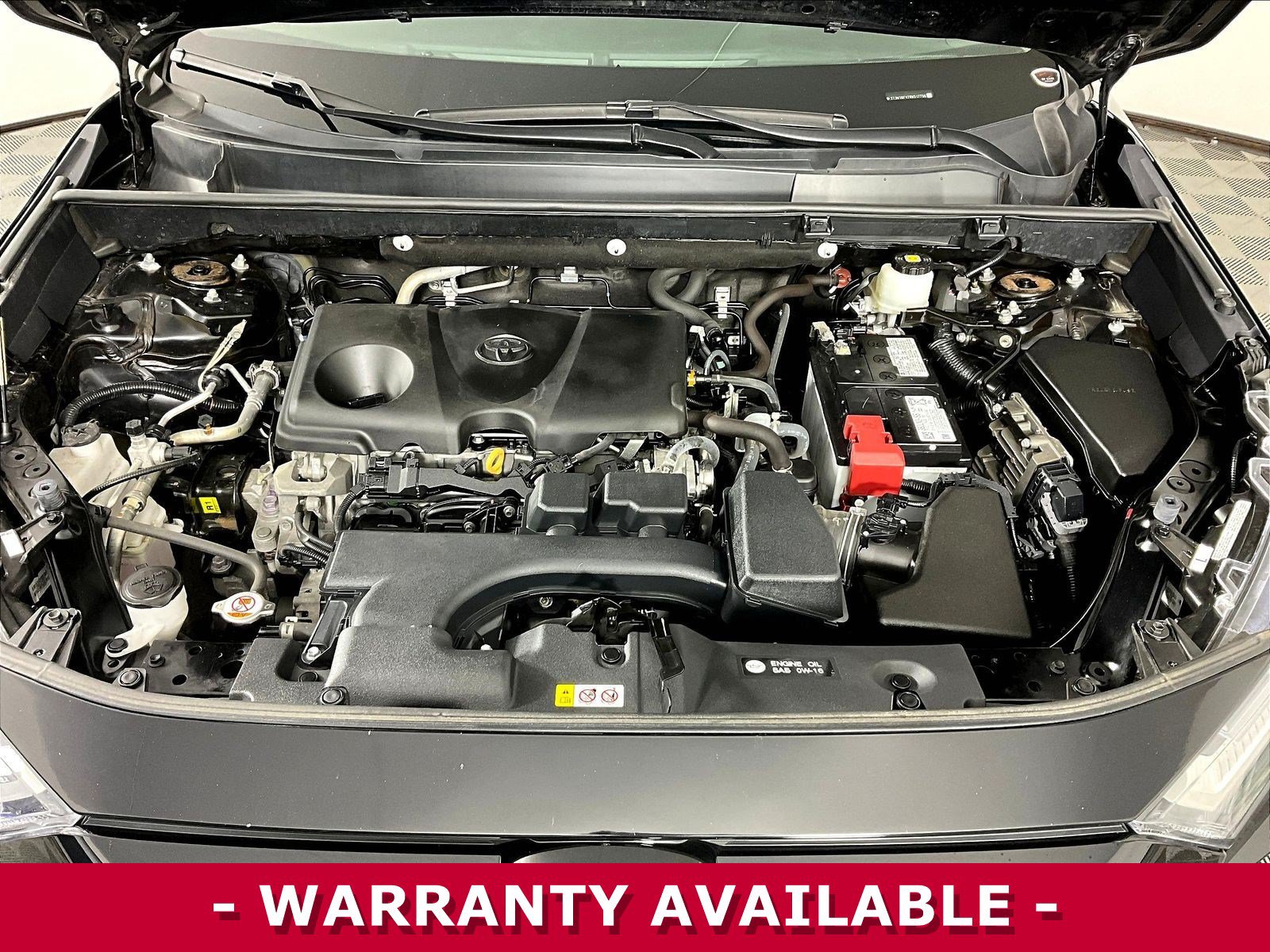 Used 2024 Toyota RAV4 XLE FWD image 29