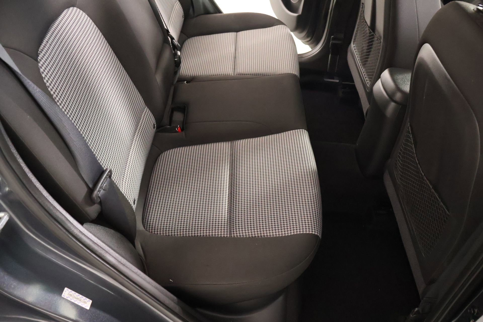 Used 2021 Hyundai Kona SEL FWD image 13