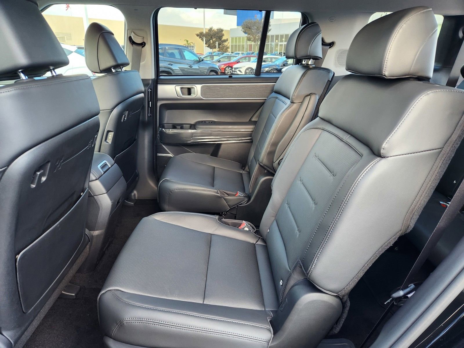 New 2026 Hyundai Santa Fe Limited FWD image 28