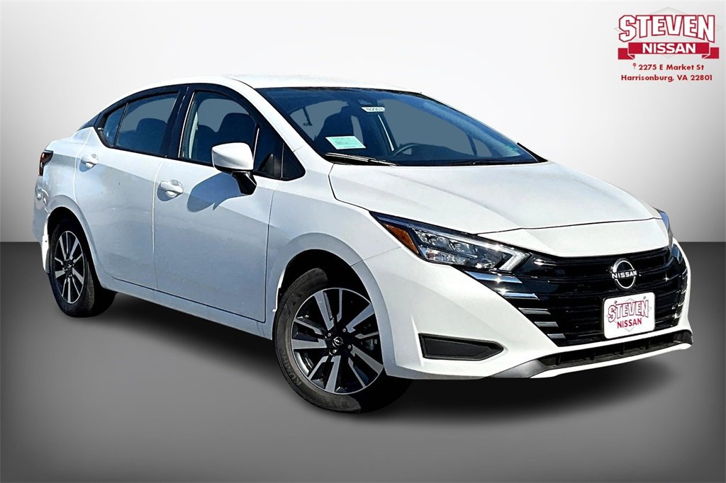 New 2025 Nissan Versa SV w/ Trunk Package