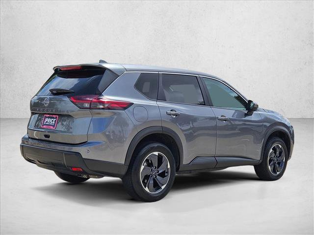 Used 2025 Nissan Rogue SV image 5