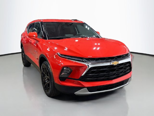New 2026 Chevrolet Blazer LT w/ Convenience Package AWD/4WD image 5
