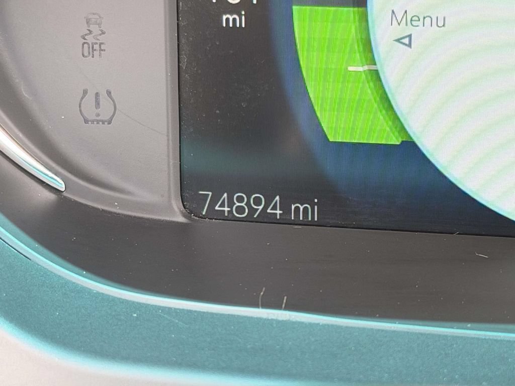 Used 2020 Chevrolet Bolt LT FWD image 29