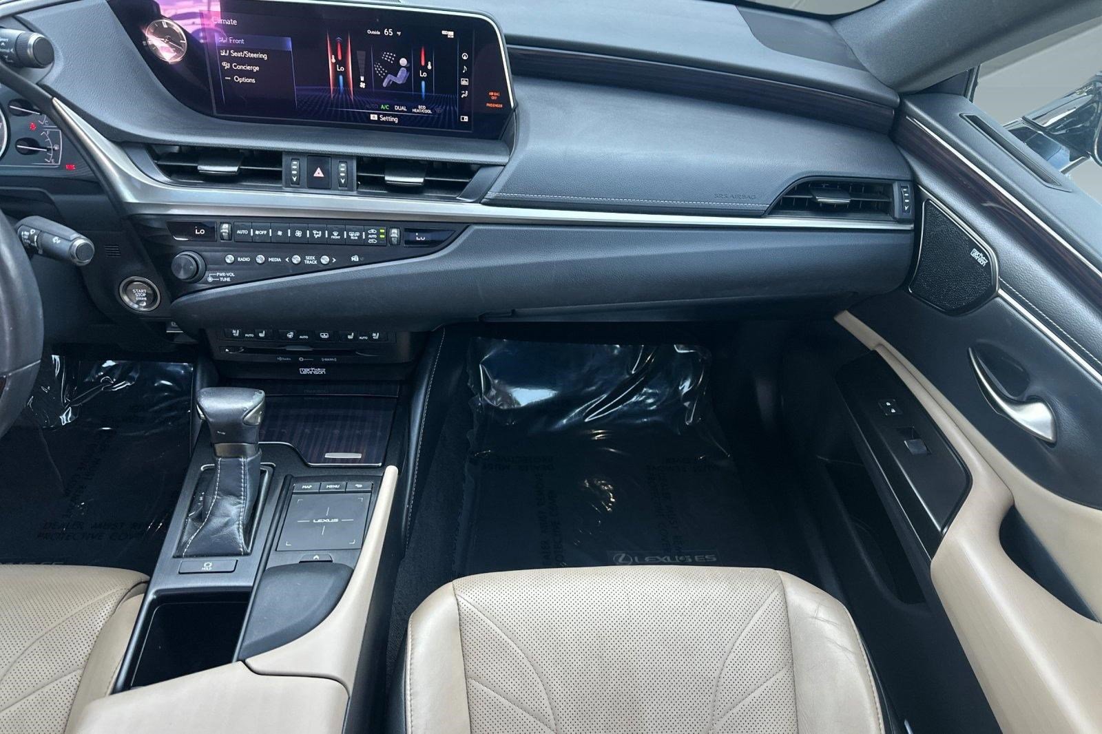 Used 2019 Lexus ES 350 Ultra Luxury w/ Accessory Package 2 image 27