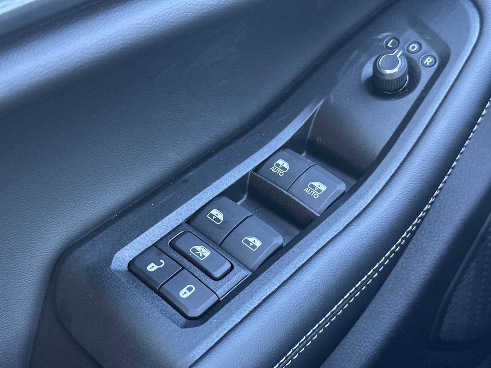 New 2025 Jeep Grand Cherokee L Altitude image 15