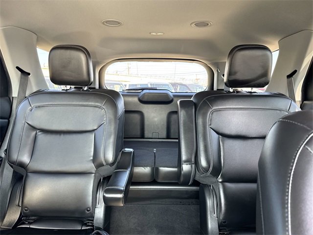 Certified 2022 Ford Explorer XLT w/ Equipment Group 202A image 29