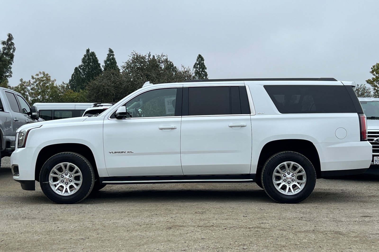 Used 2019 GMC Yukon XL SLT image 7