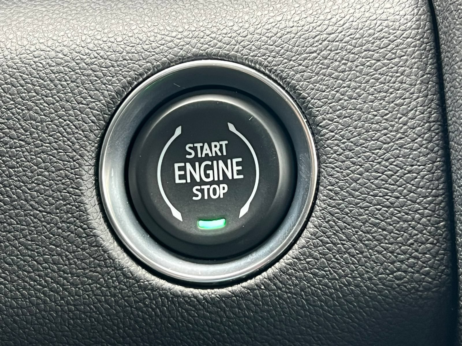 New 2026 GMC Acadia Elevation w/ Black Edition AWD/4WD image 34