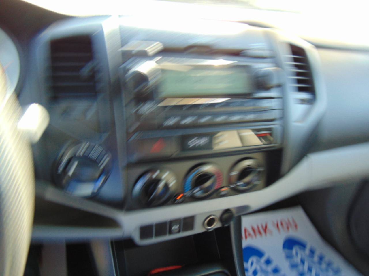 Used 2012 Toyota Tacoma 4x4 Access Cab V6 w/ Convenience Pkg image 19