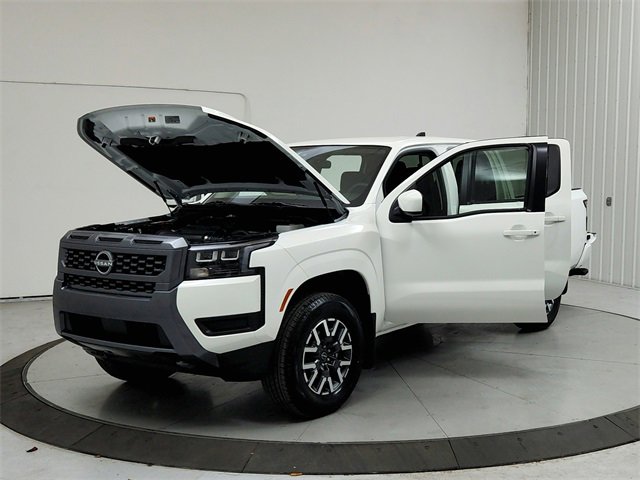 New 2026 Nissan Frontier SV w/ All-Weather Content Package image 11