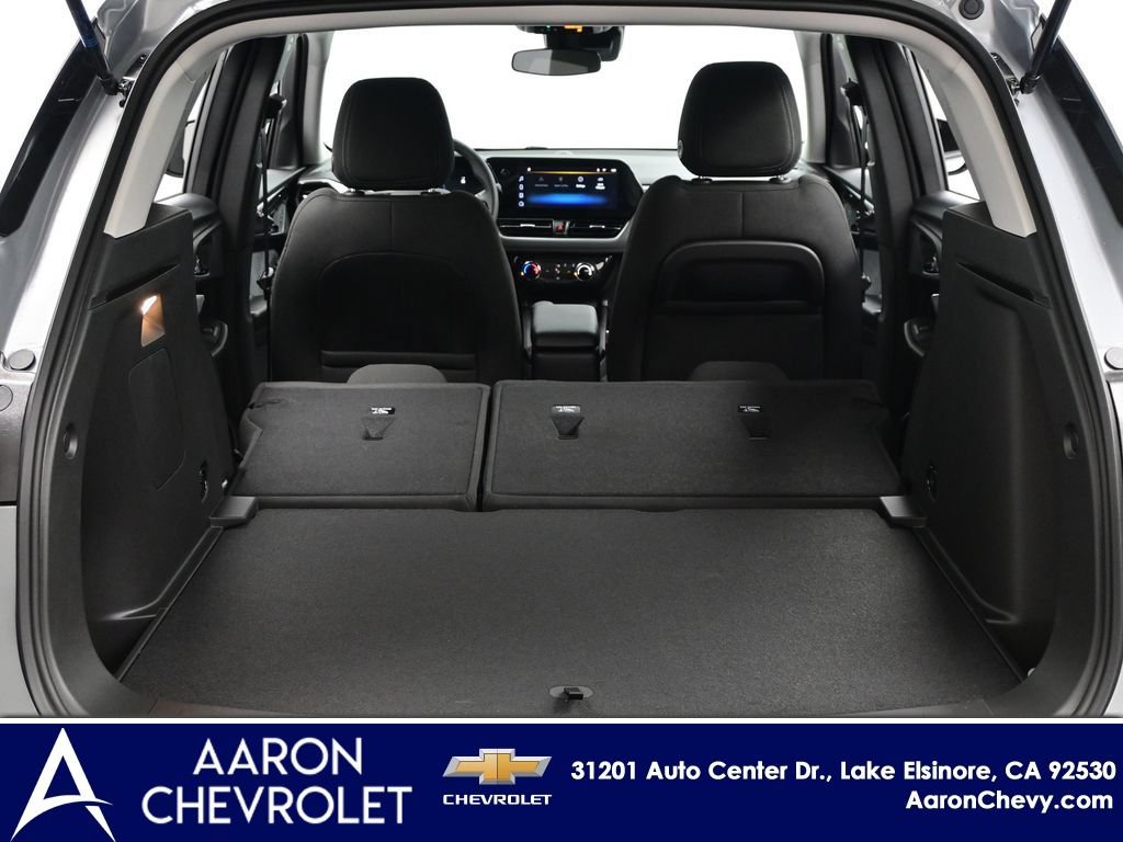 New 2026 Chevrolet TrailBlazer LT w/ Midnight Edition FWD image 32
