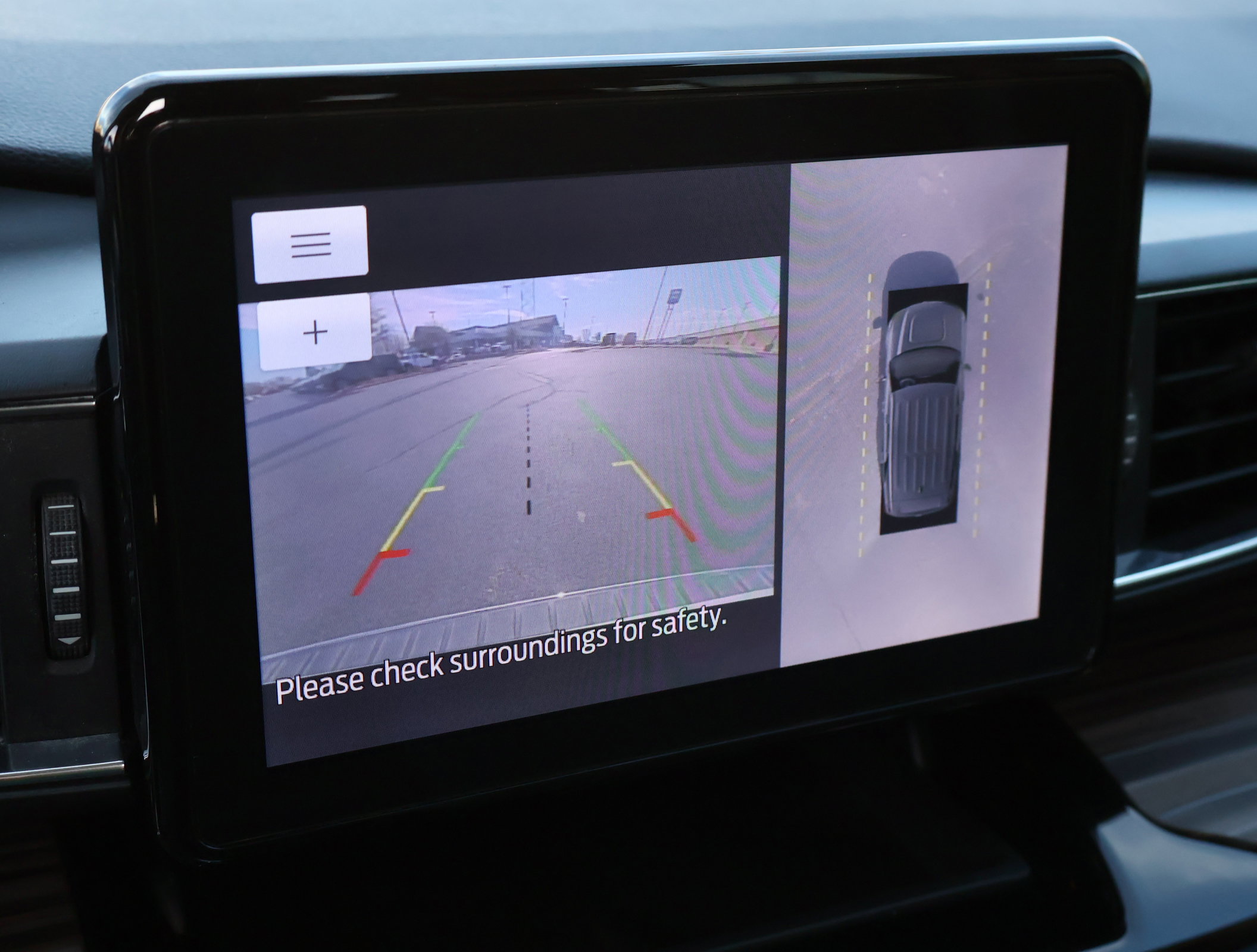 Used 2022 Ford Explorer Limited w/ Equipment Group 301A image 5