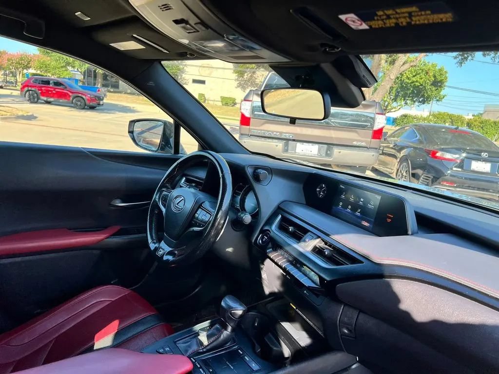 Used 2020 Lexus UX 250h F Sport AWD/4WD image 49