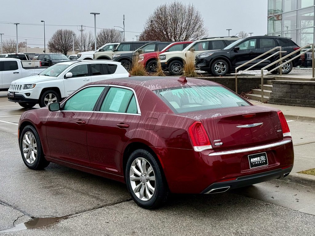 Used 2017 Chrysler 300 Limited w/ Value Package image 3