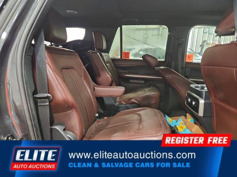 Used 2024 Ford Expedition Max Limited image 19