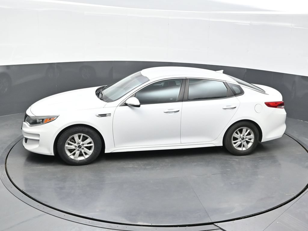 Used 2018 Kia Optima LX FWD image 40