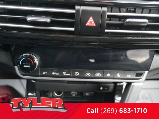 Used 2023 Kia Seltos EX image 31