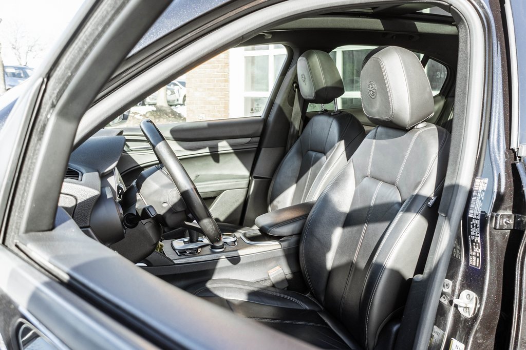 Used 2022 Alfa Romeo Stelvio Ti w/ Active Assist Plus Package image 7