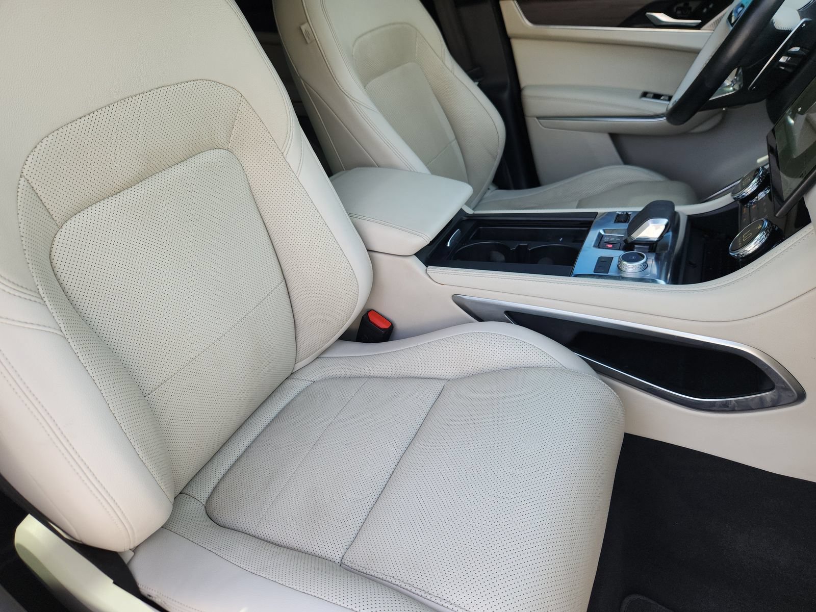 Used 2021 Jaguar F-PACE S AWD/4WD image 15