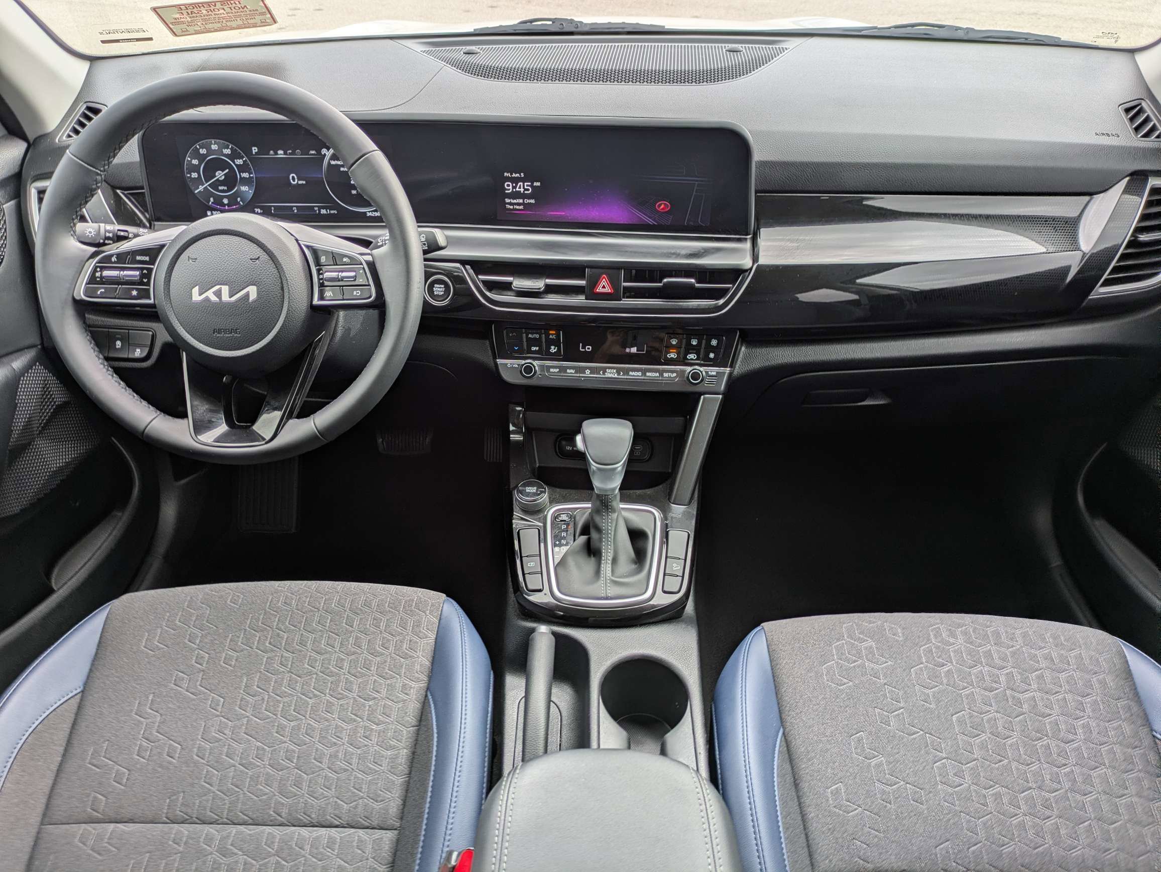 Certified 2024 Kia Seltos S FWD image 17