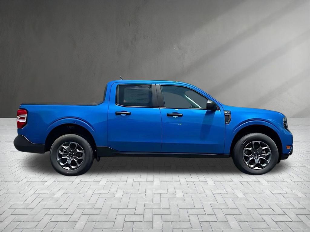 New 2025 Ford Maverick XLT w/ Equipment Group 302A image 7