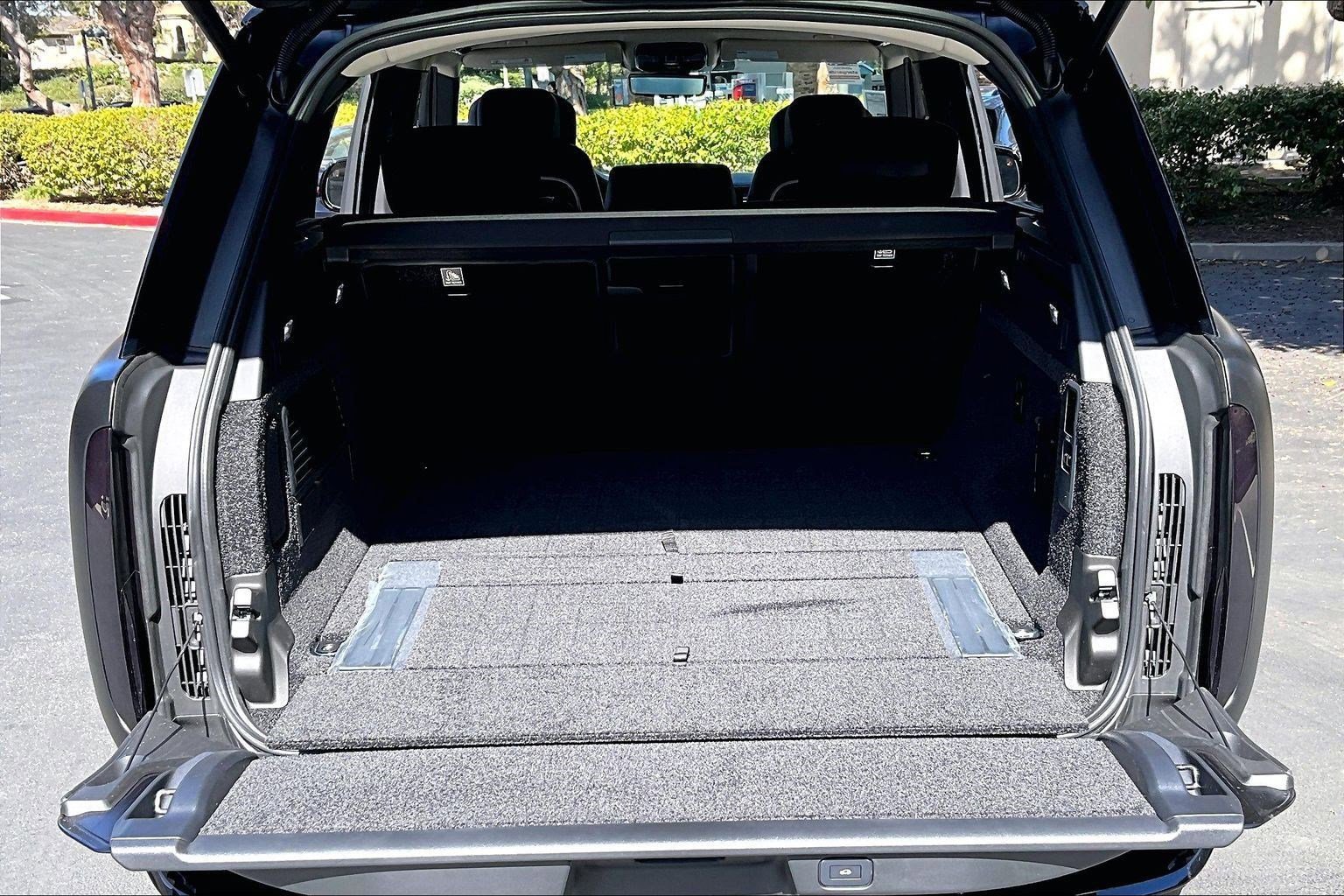 New 2026 Land Rover Range Rover Autobiography image 12