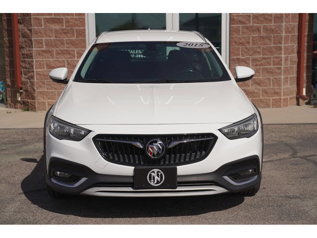 Used 2018 Buick Regal Preferred AWD/4WD image 3