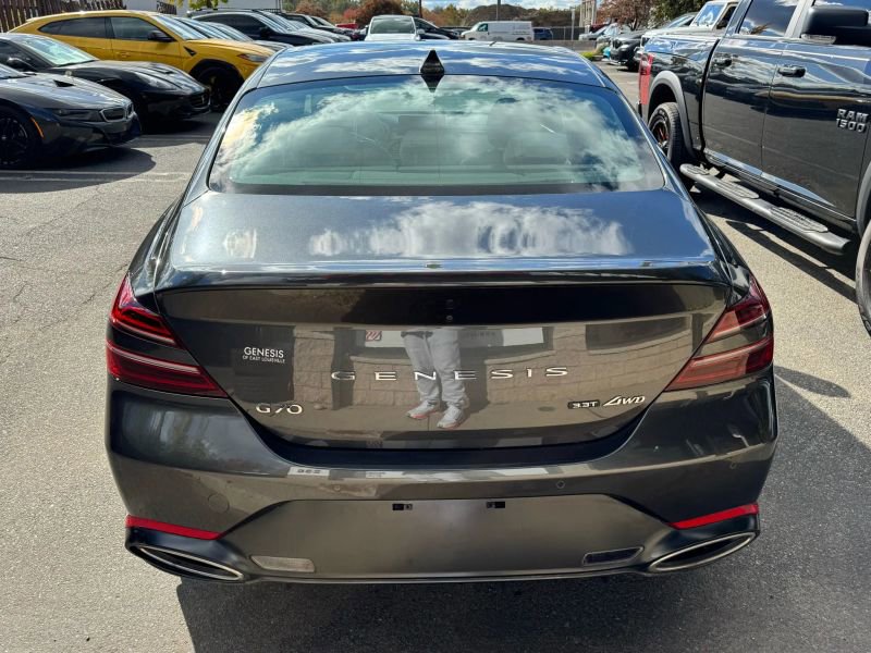 Used 2023 Genesis G70 3.3T w/ Sport Advanced Package image 5