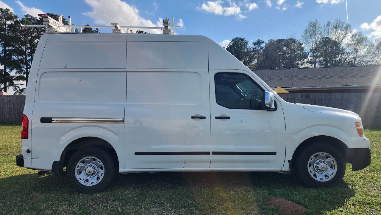 Used 2020 Nissan NV 2500 SV image 8