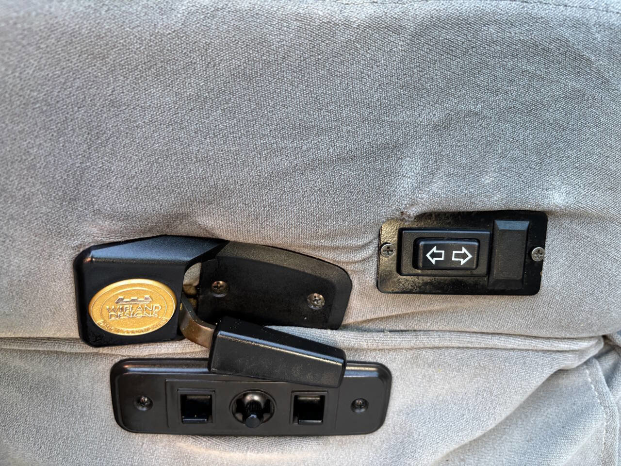 Used 2003 Ford E-150 and Econoline 150 image 27