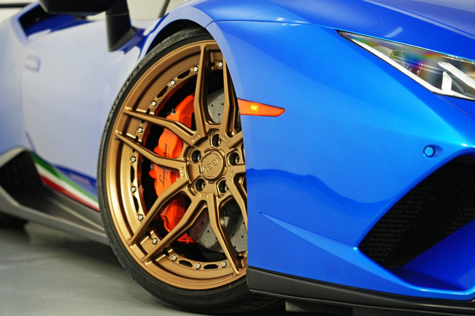 Used 2018 Lamborghini Huracan Performante image 71