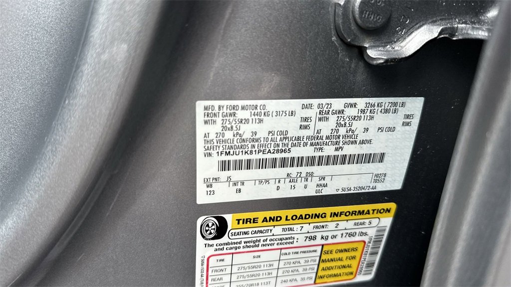 Used 2023 Ford Expedition Limited image 62